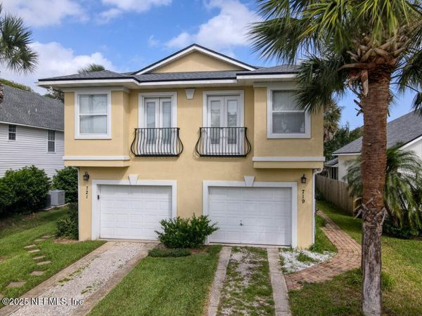 721 11TH Avenue S, Jacksonville Beach, FL 32250