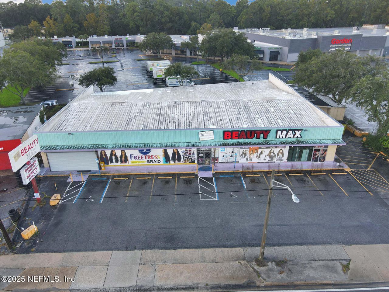 5804 Beach Boulevard, Jacksonville, FL 32207 Photo