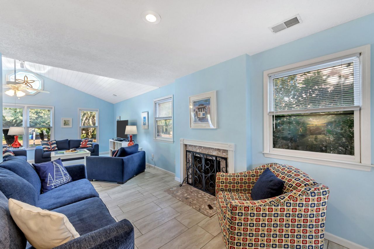 4005 Cameron Boulevard Photo 14