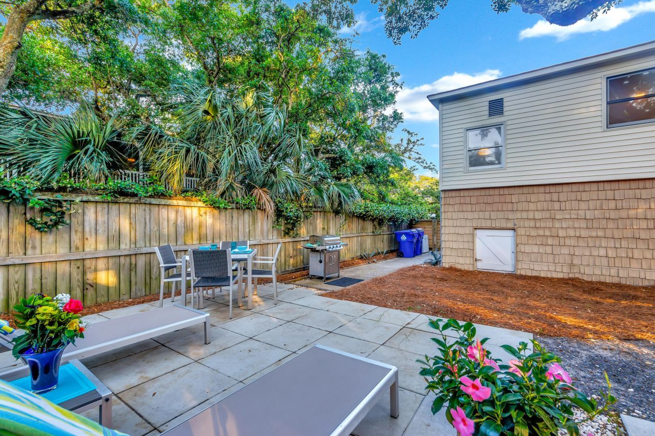 4005 Cameron Boulevard Photo 40