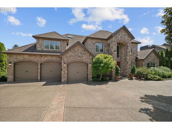 2650 LORINDA LN, West Linn, OR 97068