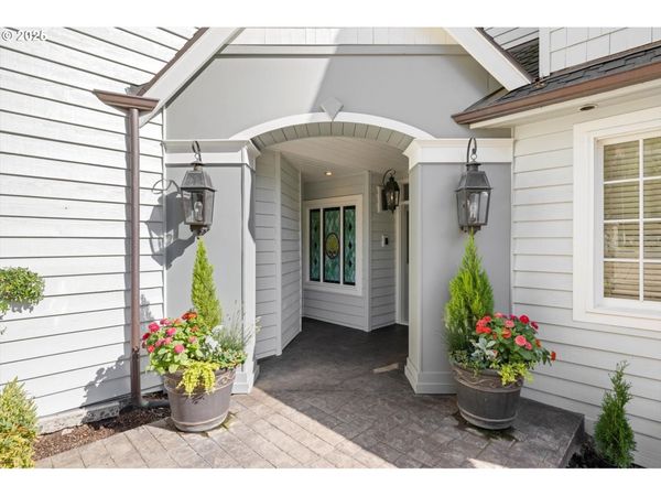 4368 LAKEVIEW BLVD, Lake Oswego, OR 97035