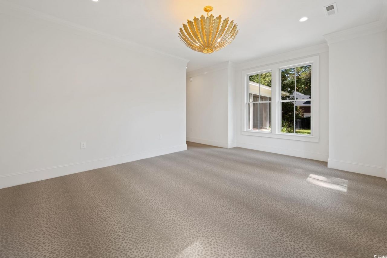 563 Lantana Circle Photo 16