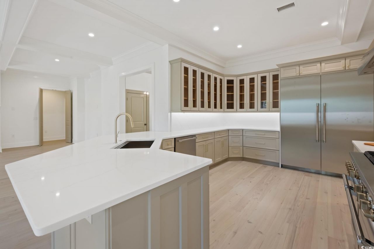 563 Lantana Circle Photo 9