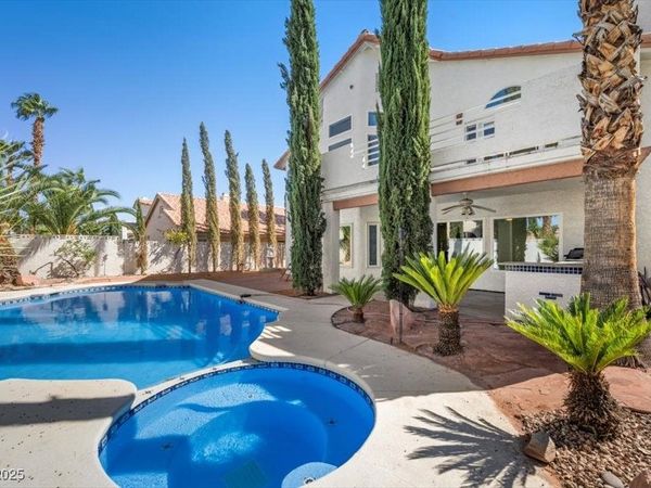 8420 Haven Brook Court, Las Vegas, NV 89128