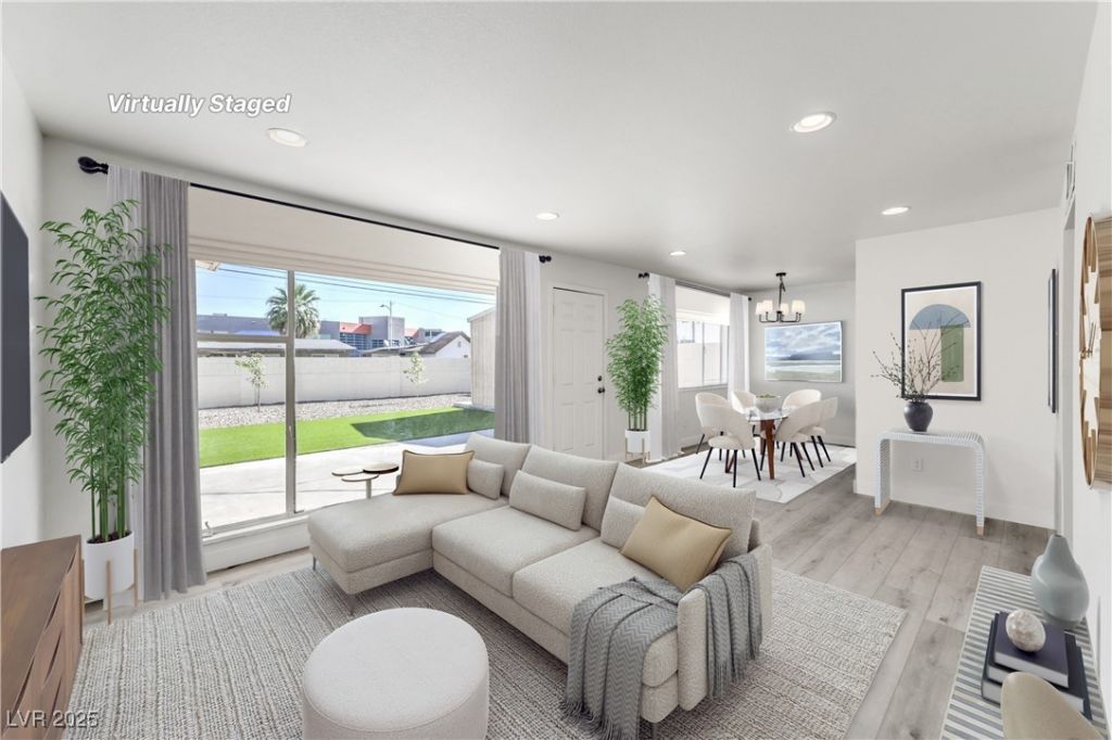 1112 Hazard Avenue, Las Vegas, NV 89108 Main Photo