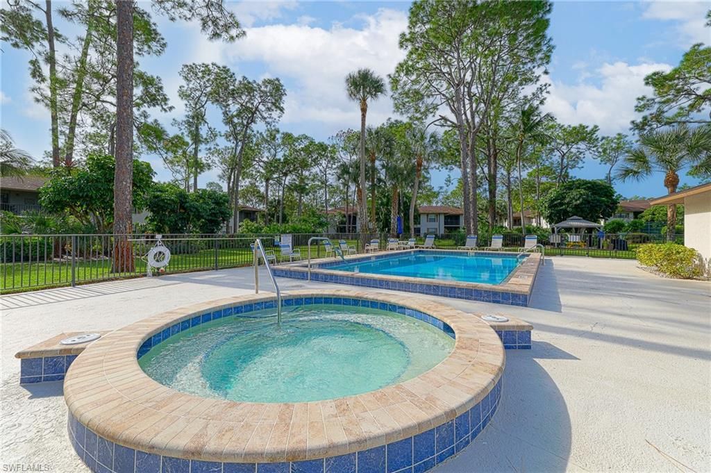 1965 Courtyard Way, Unit E206, Naples, FL 34112 Photo