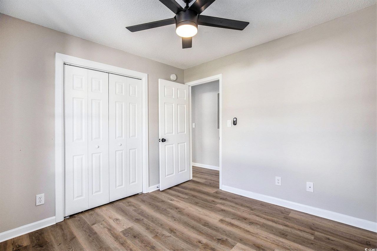 424 Wallingford Circle Photo 18