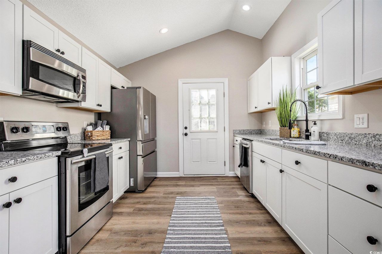 424 Wallingford Circle Photo 4