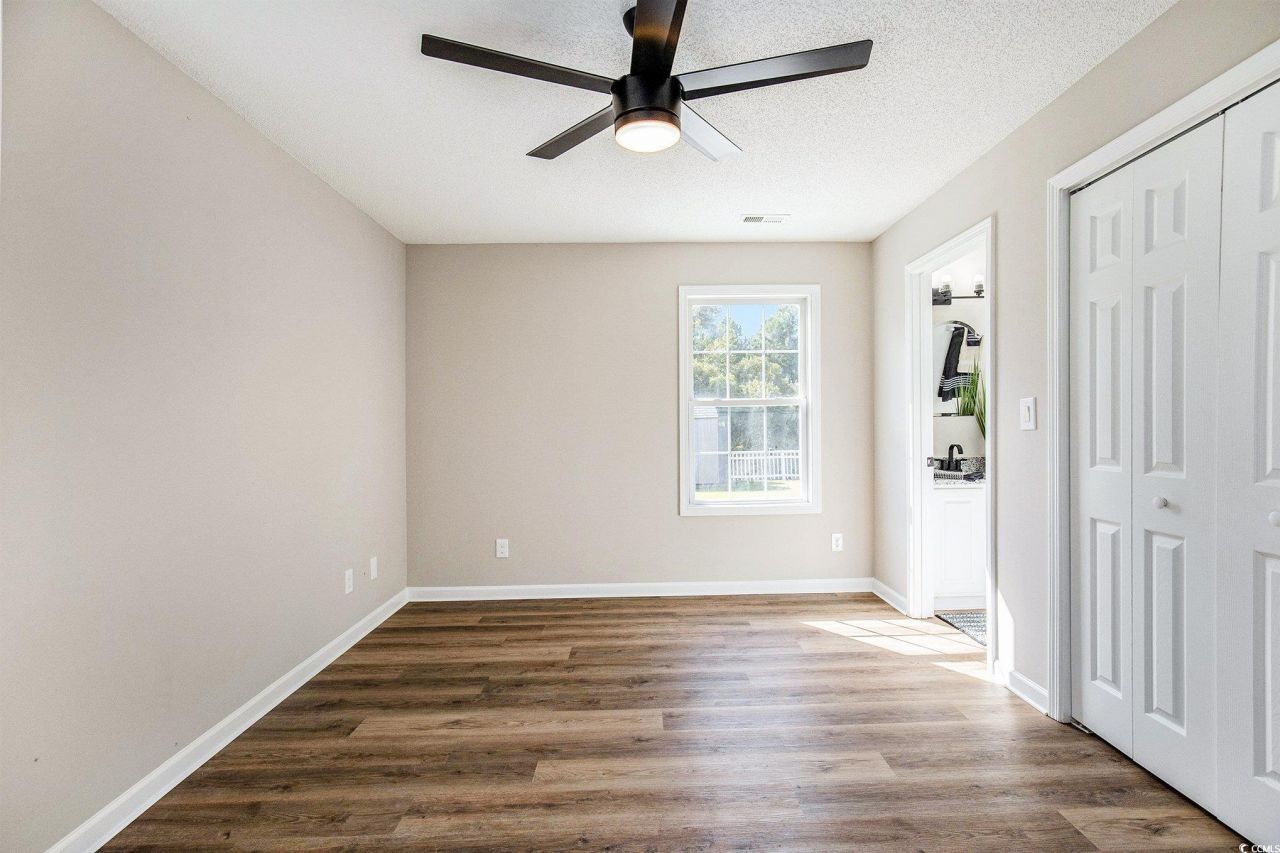 424 Wallingford Circle Photo 9