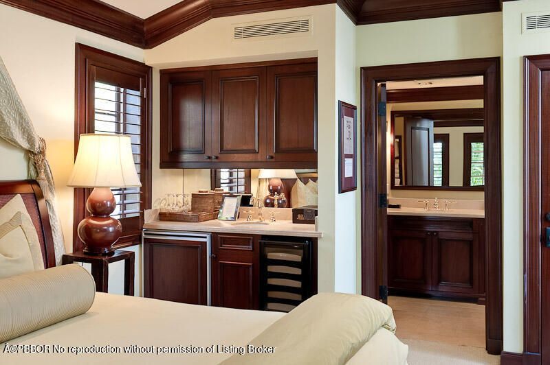 301 Australian Avenue, Unit 306, Palm Beach, FL 33480 Photo