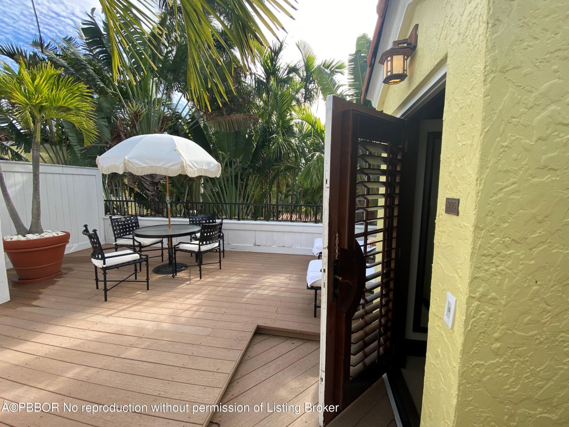 301 Australian Avenue, Unit 306, Palm Beach, FL 33480 Photo