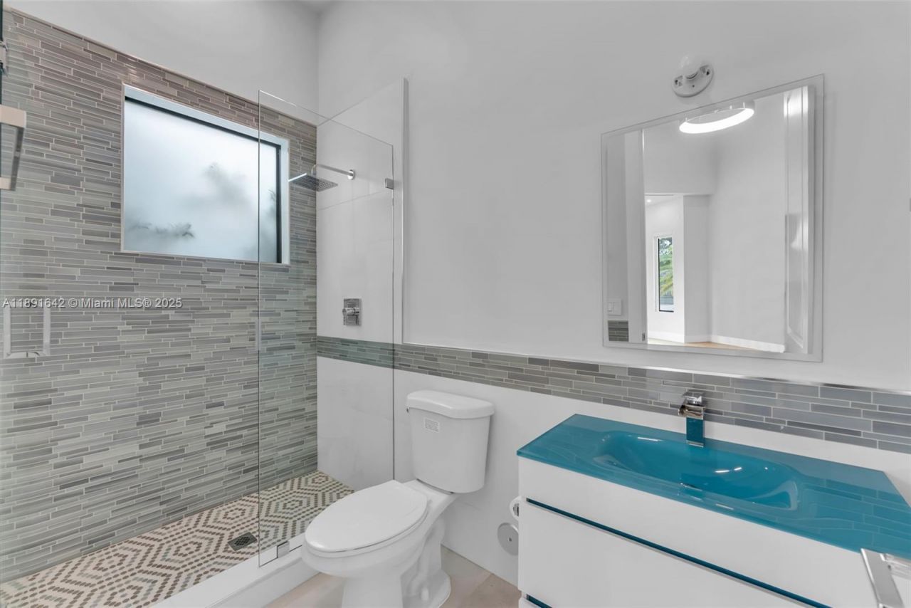 12175 SW 45th St, Miami, FL 33175 Photo