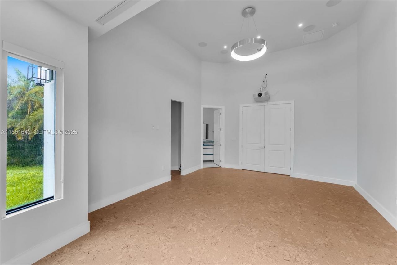 12175 SW 45th St, Miami, FL 33175 Photo