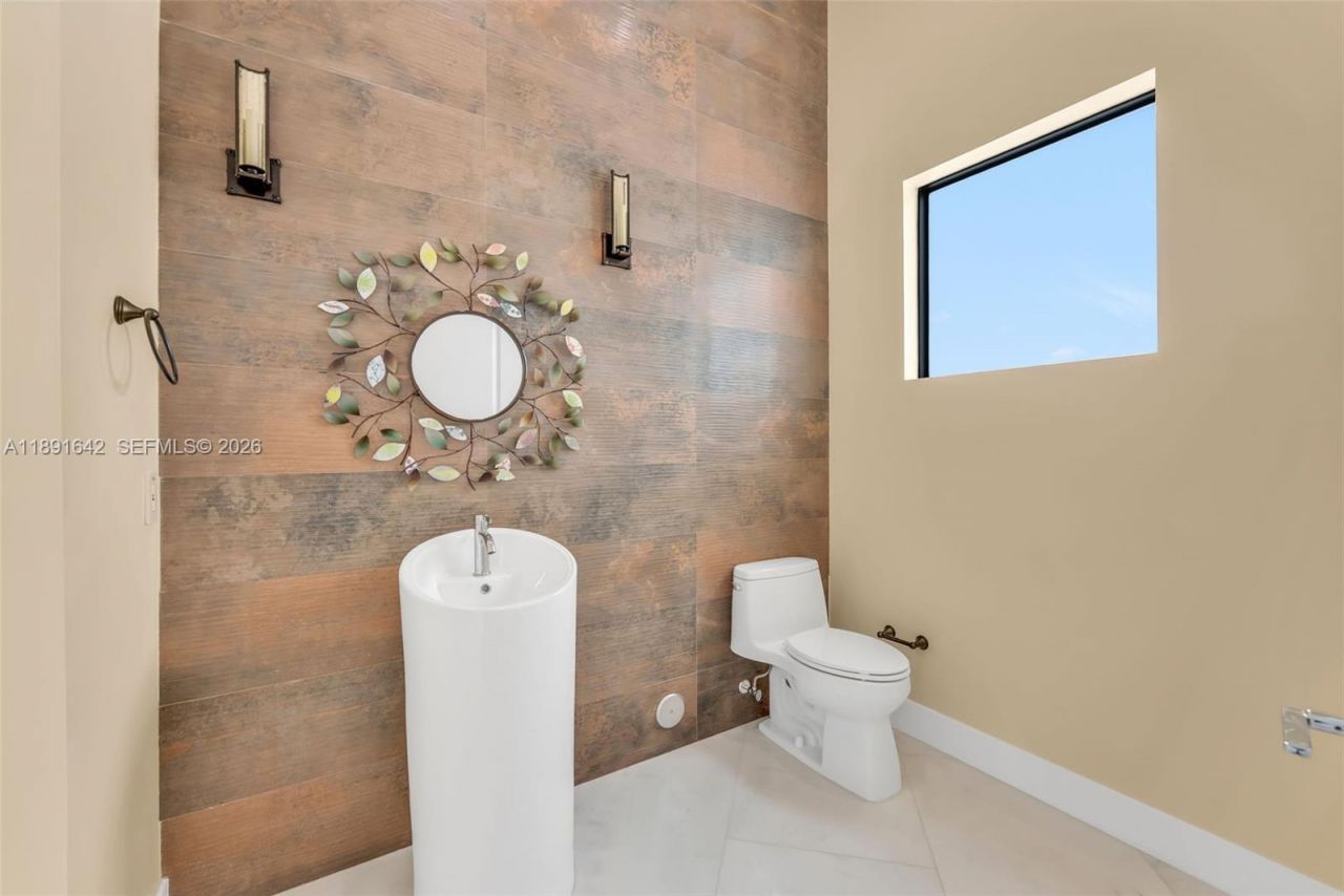 12175 SW 45th St, Miami, FL 33175 Photo