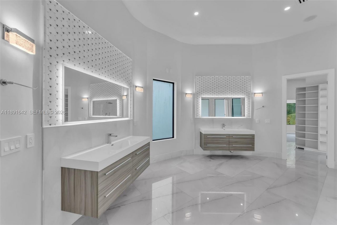 12175 SW 45th St, Miami, FL 33175 Photo