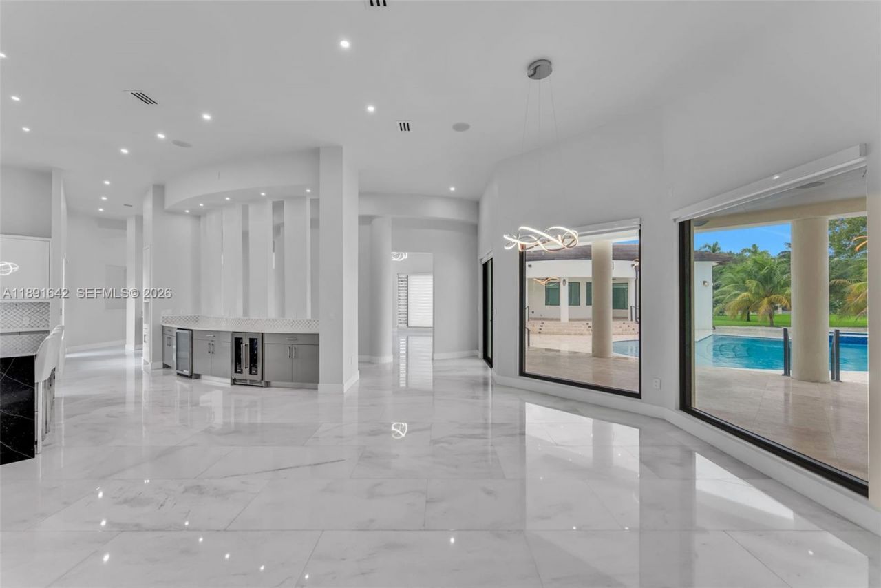 12175 SW 45th St, Miami, FL 33175 Photo