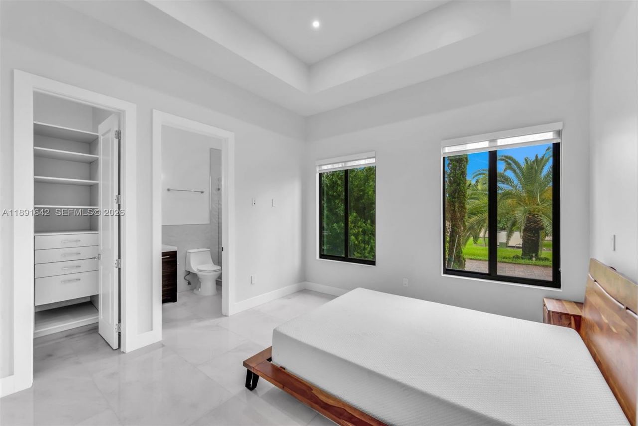 12175 SW 45th St, Miami, FL 33175 Photo