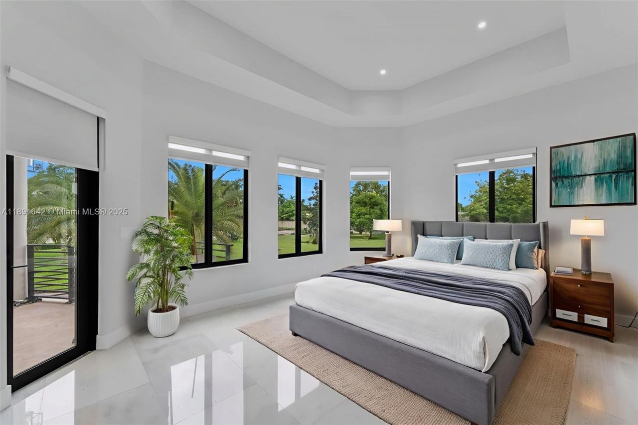 12175 SW 45th St, Miami, FL 33175 Photo