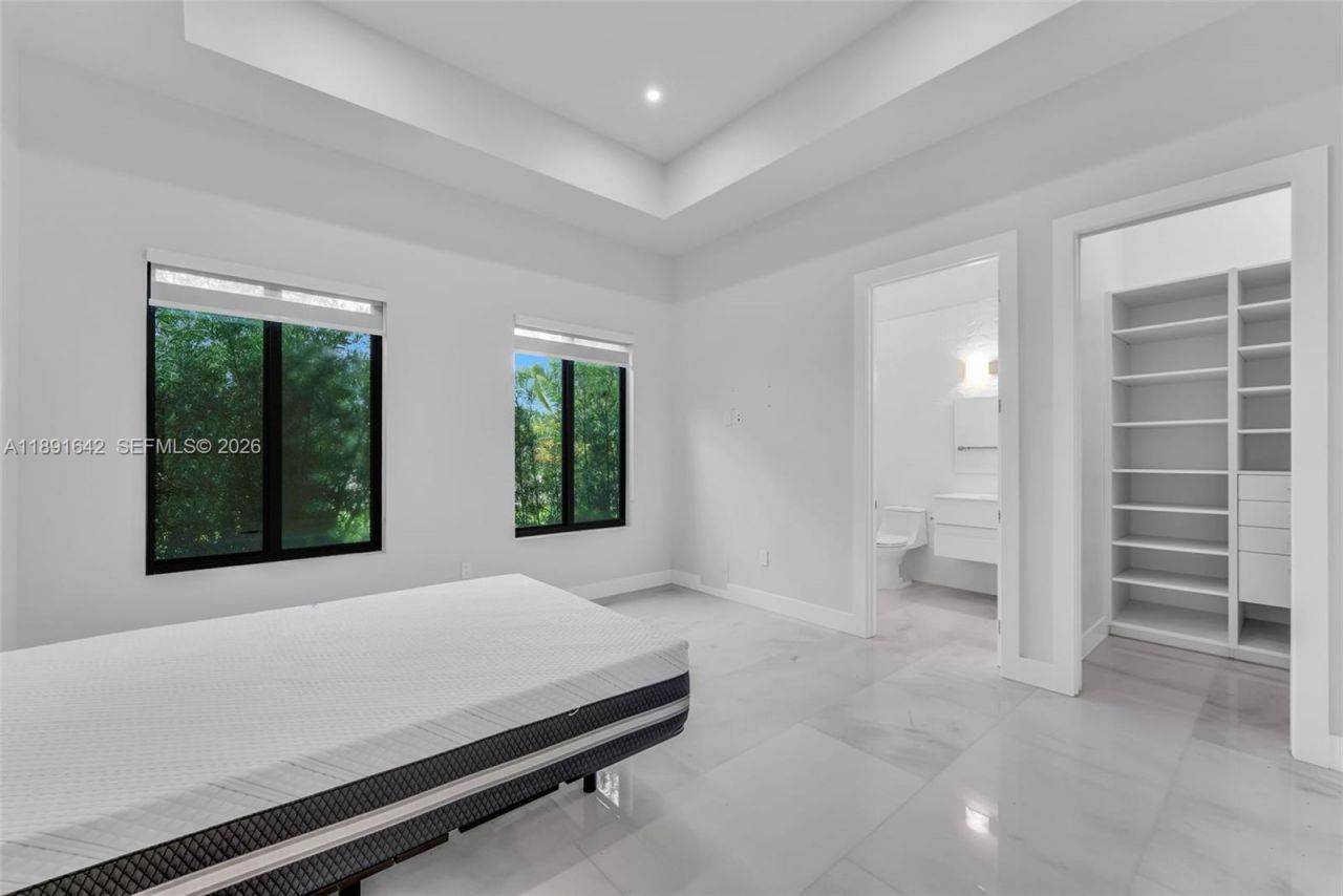 12175 SW 45th St, Miami, FL 33175 Photo