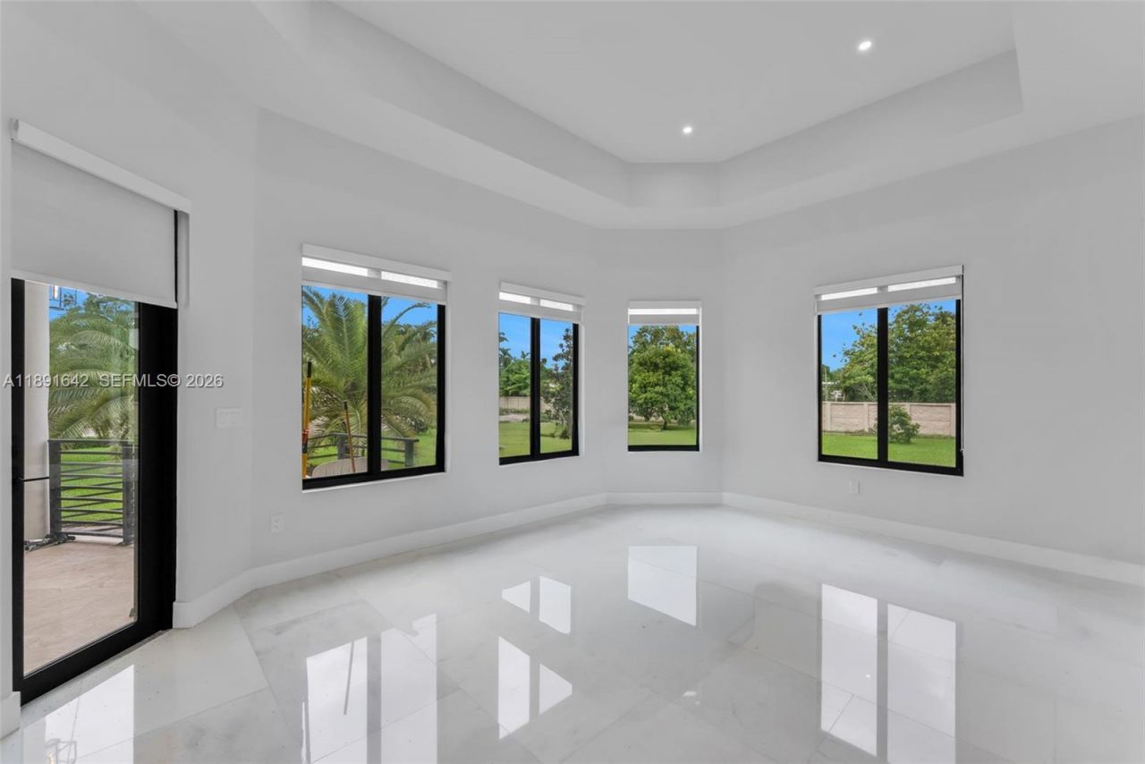 12175 SW 45th St, Miami, FL 33175 Photo