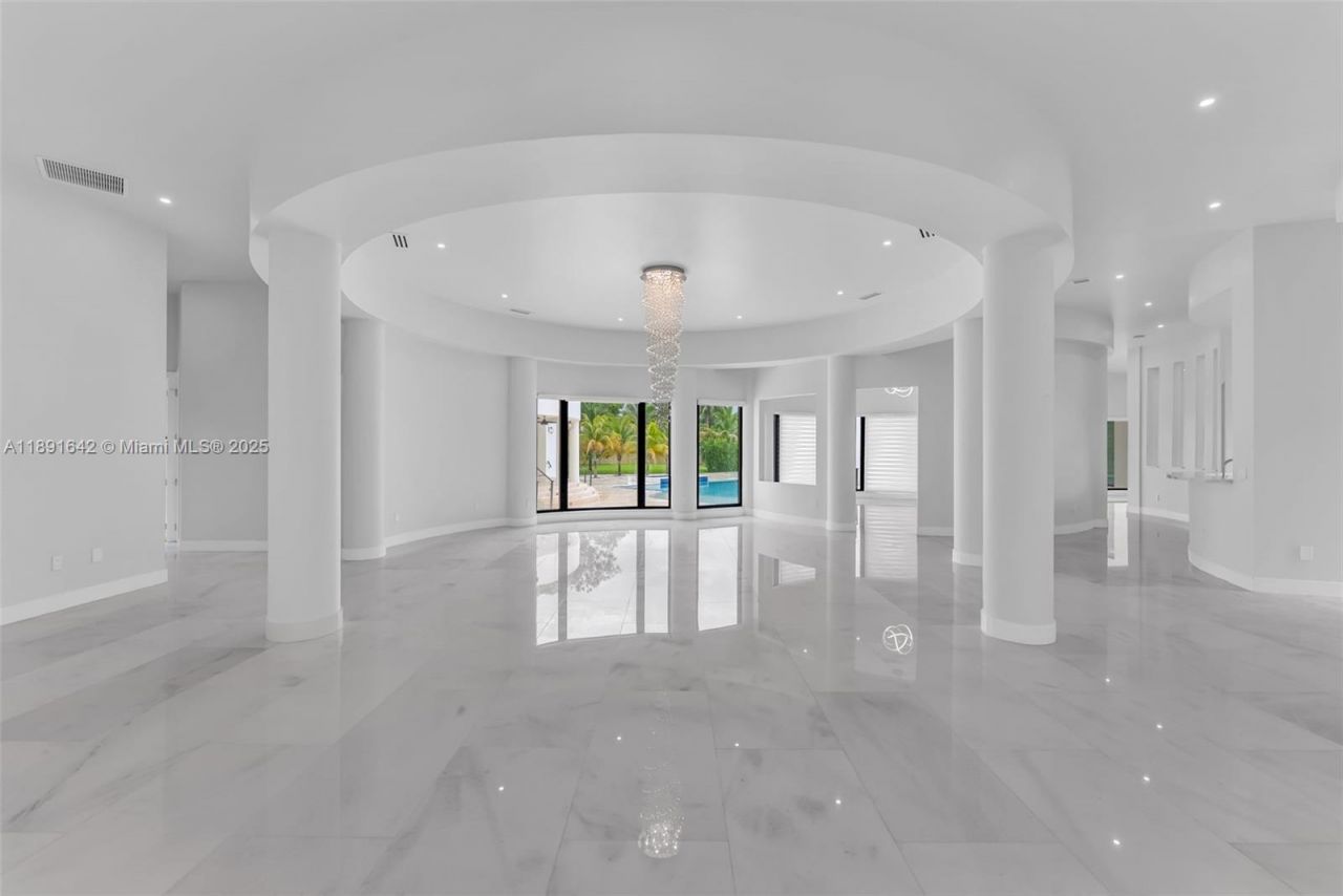 12175 SW 45th St, Miami, FL 33175 Photo