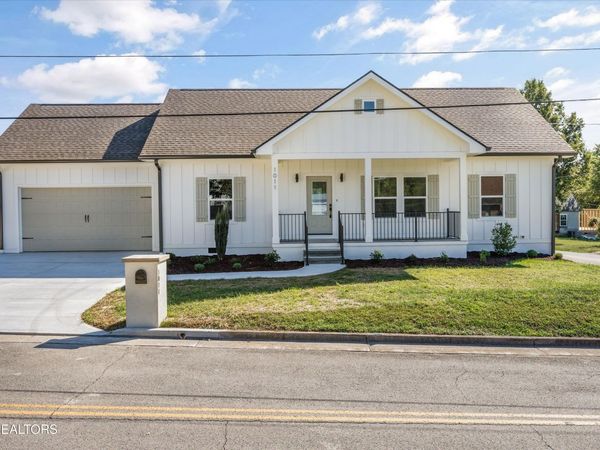 1011 Morris St, Sweetwater, TN 37874