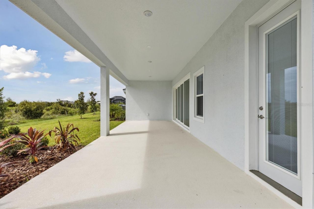 10303 Surrey Rose Drive, San Antonio, FL 33576 Photo