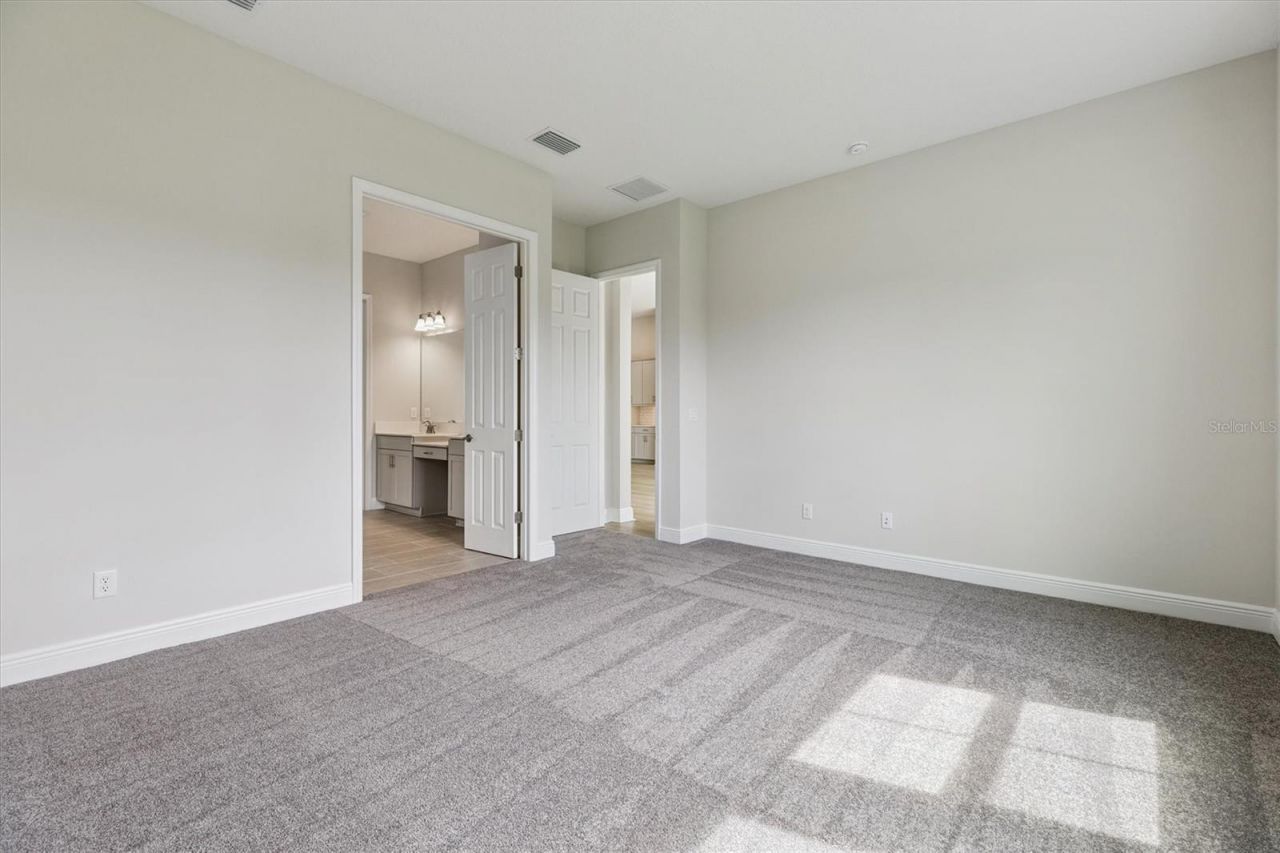 10303 Surrey Rose Drive, San Antonio, FL 33576 Photo