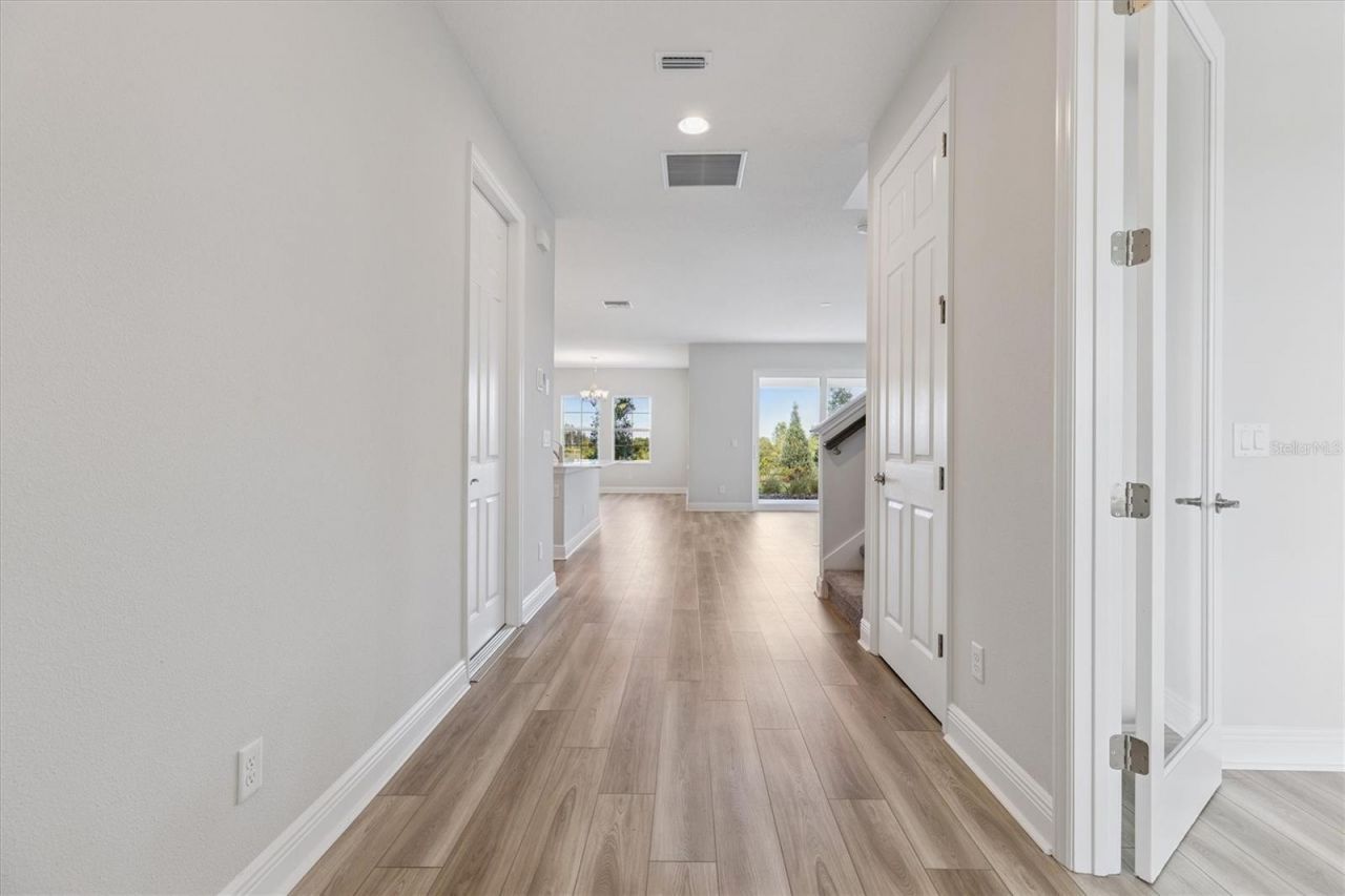 9711 Surrey Rose Drive, San Antonio, FL 33576 Photo