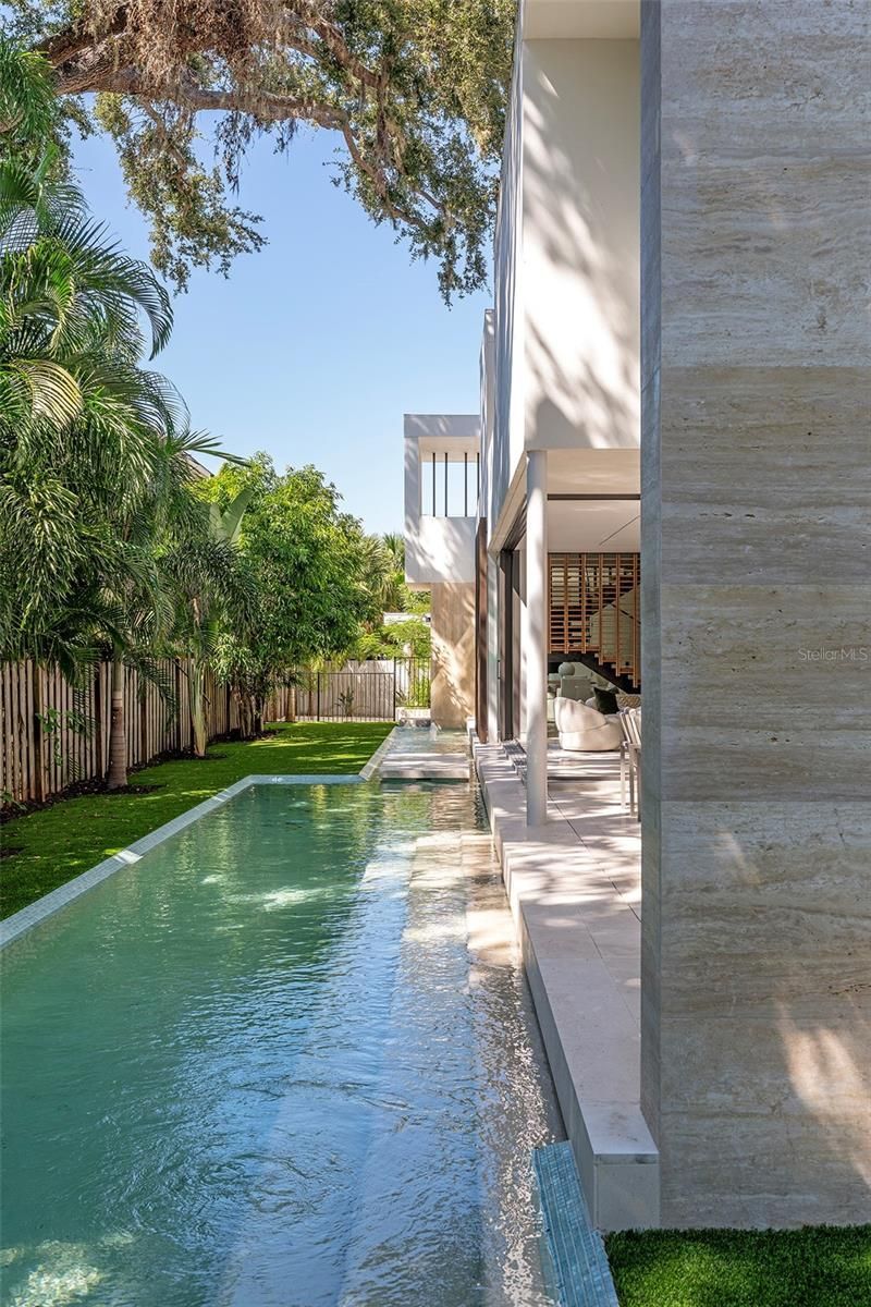 1642 Bahia Vista Street, Sarasota, FL 34239 Photo