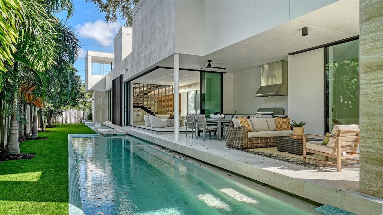 1642 Bahia Vista Street, Sarasota, FL 34239 Photo