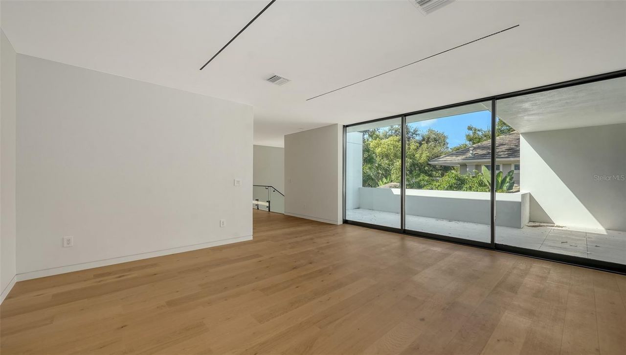 1642 Bahia Vista Street, Sarasota, FL 34239 Photo