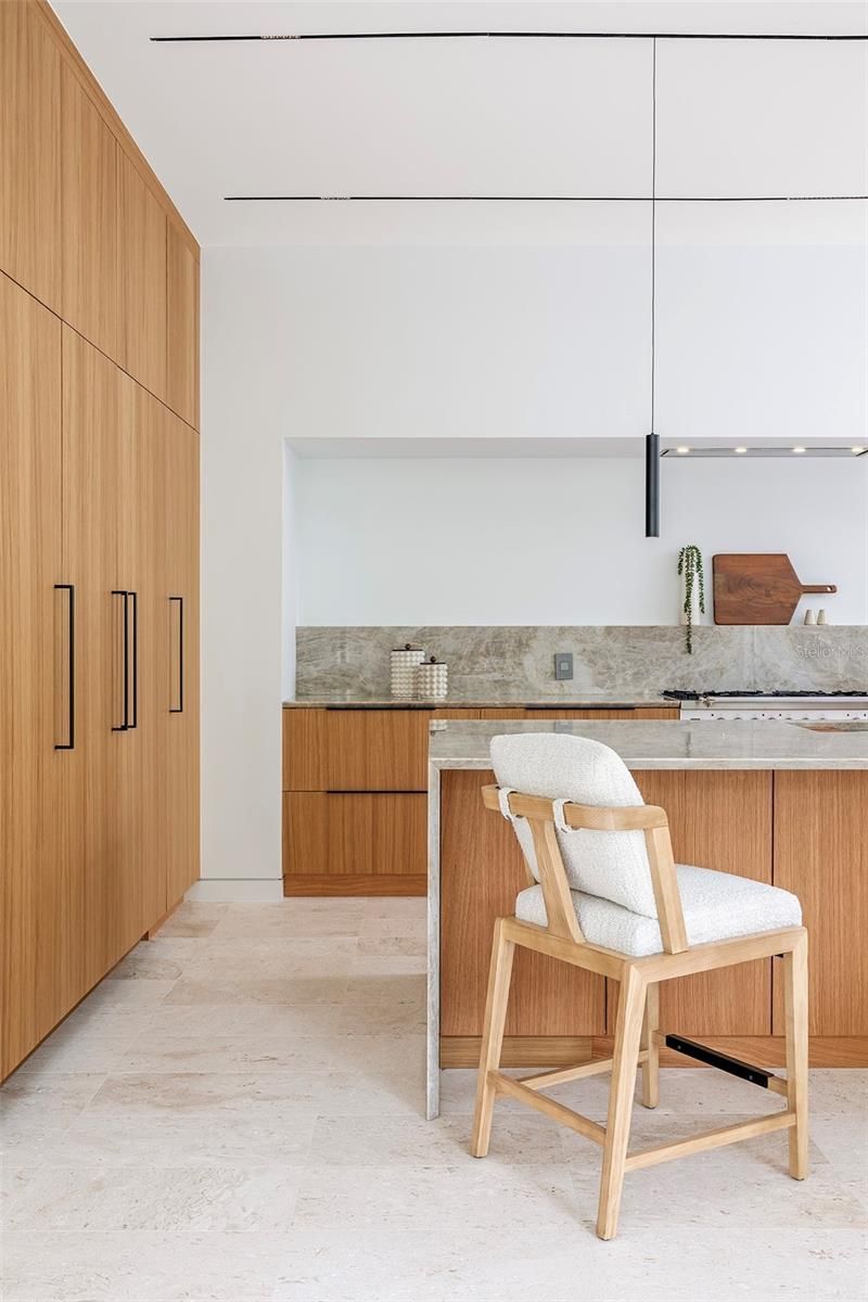 1642 Bahia Vista Street, Sarasota, FL 34239 Photo