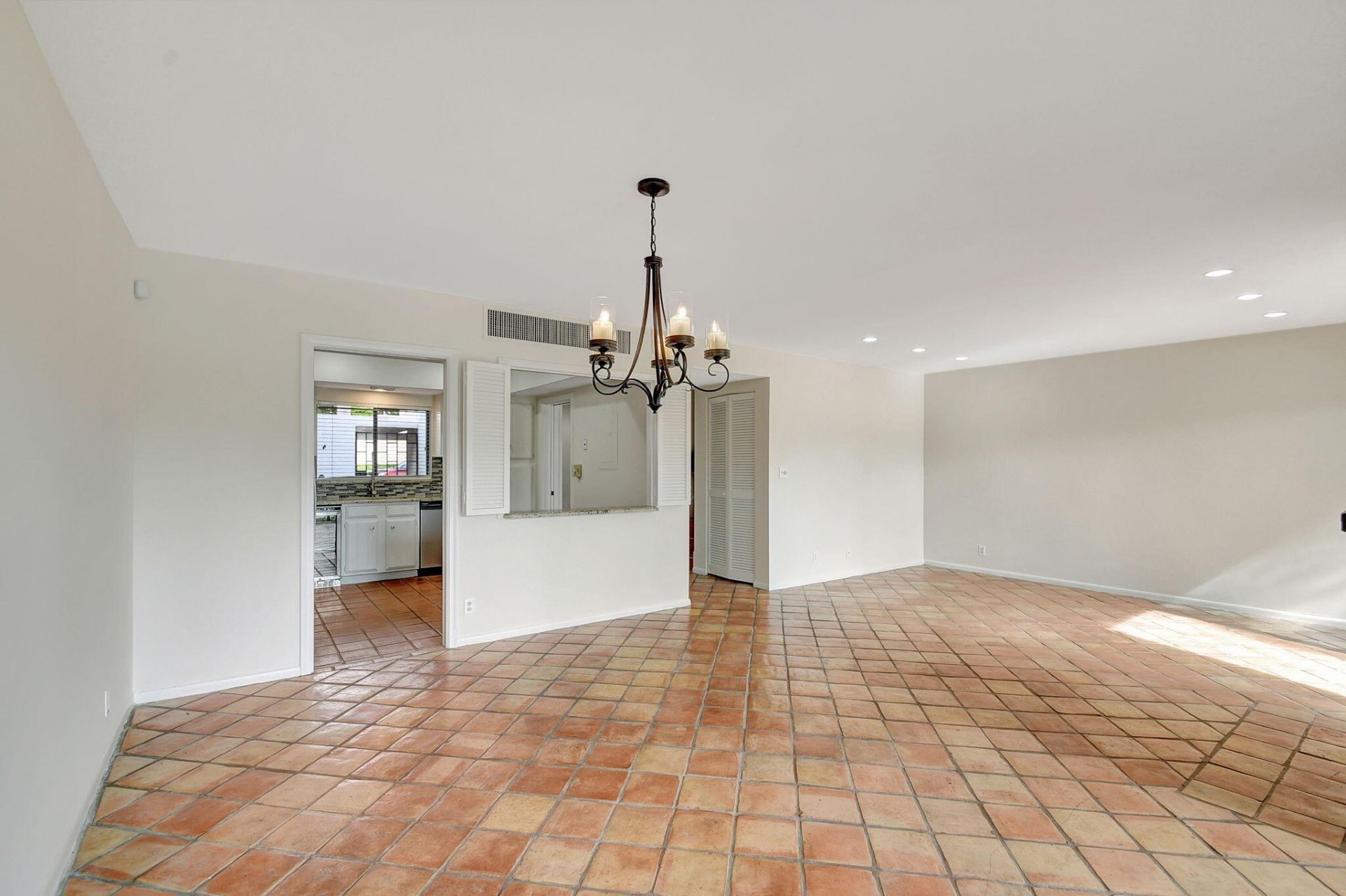 1906 Presidential Way, Unit 1-C, West Palm Beach, FL 33401 Photo