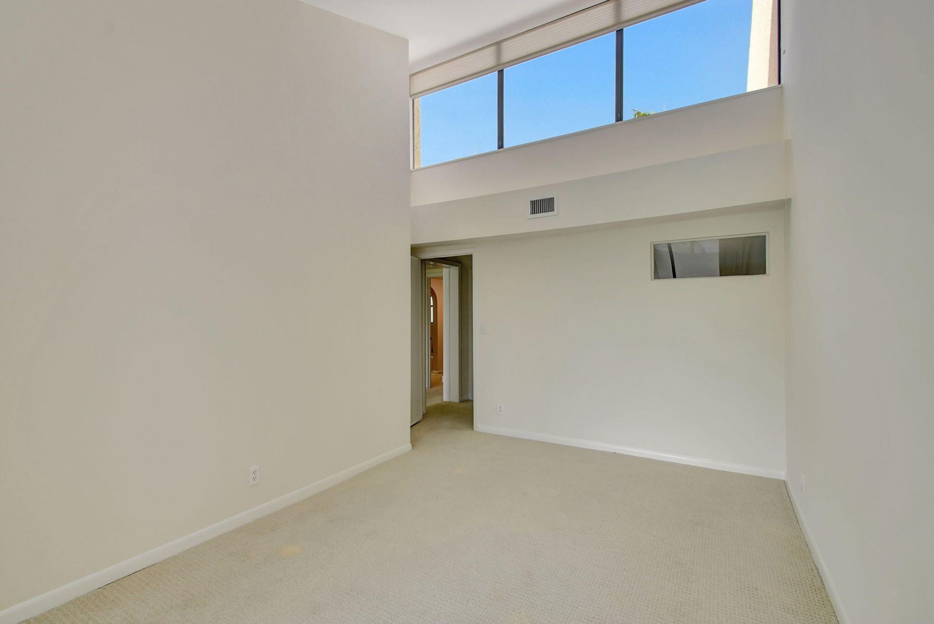 1906 Presidential Way, Unit 1-c, West Palm Beach, FL 33401 Photo