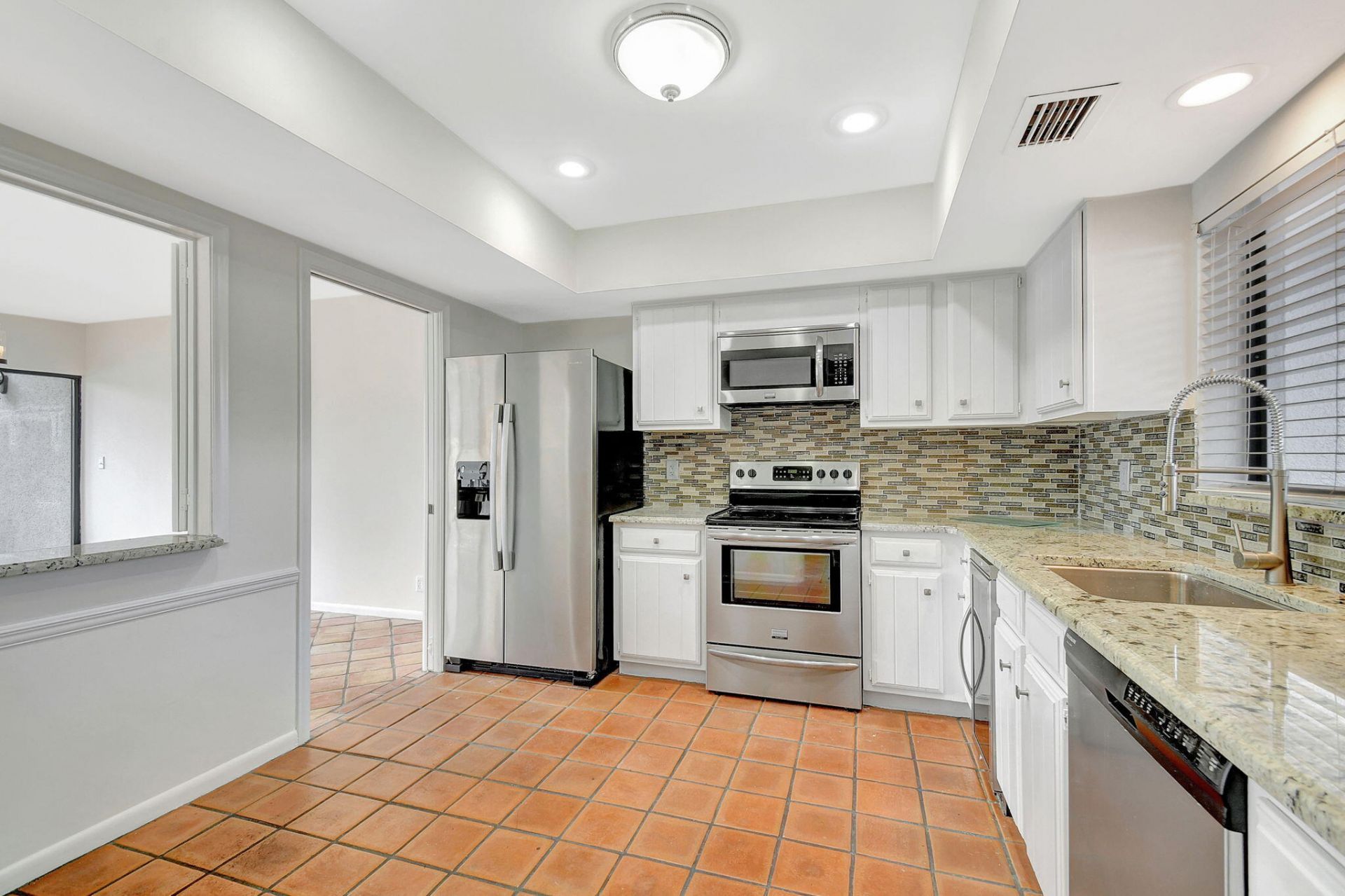 1906 Presidential Way, Unit 1-C, West Palm Beach, FL 33401 Photo