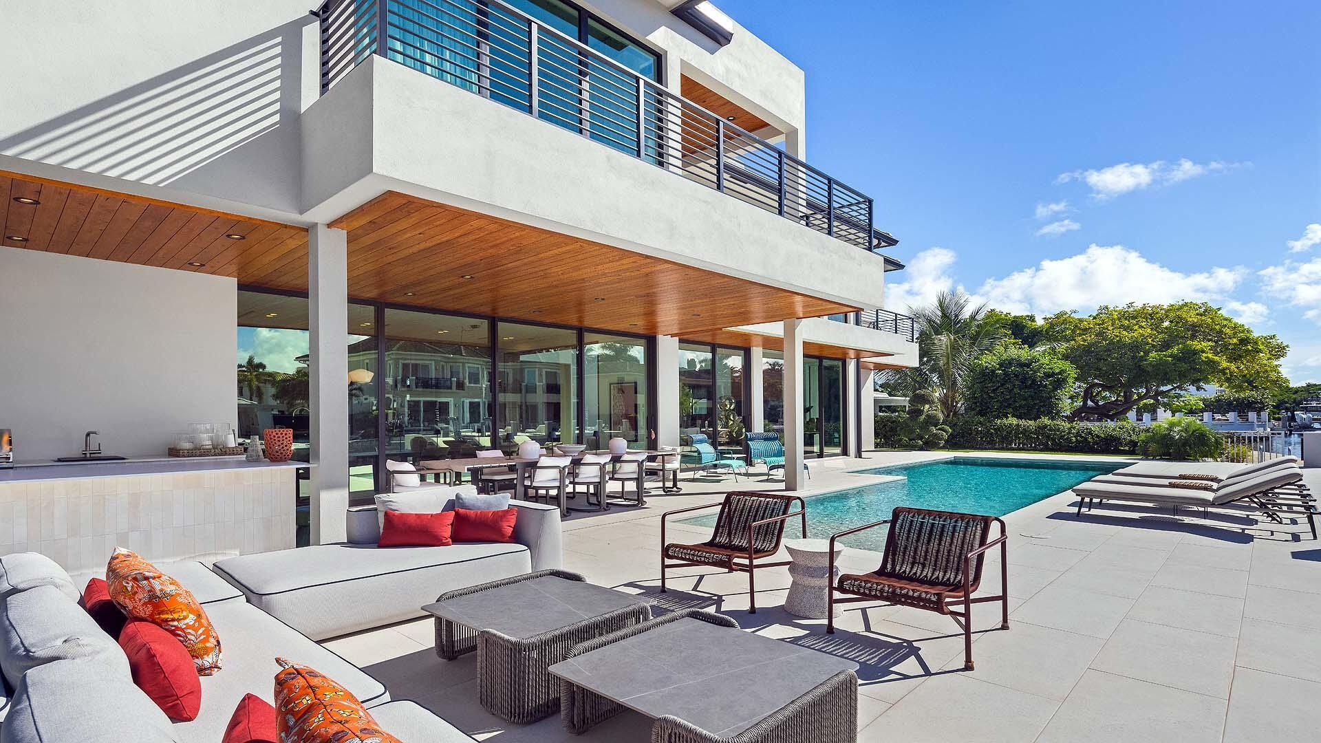 2900 NE 7th Drive, Boca Raton, FL 33431 Photo