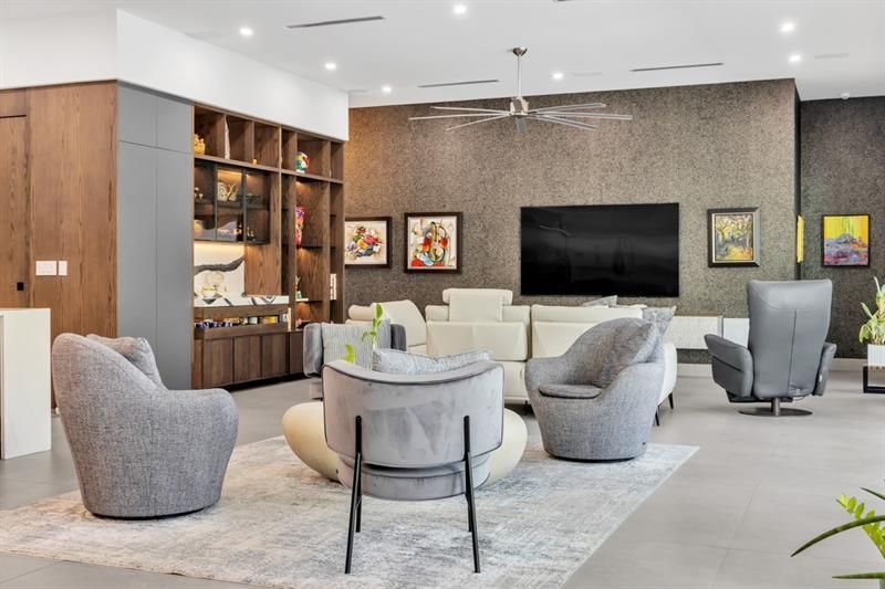 300 NE 21st Ct, Wilton Manors, FL 33305 Photo