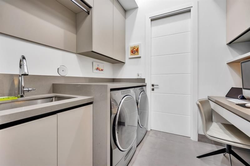 300 NE 21st Ct, Wilton Manors, FL 33305 Photo