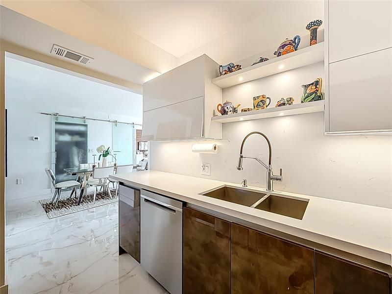 3625 N Country Club Drive, Unit 1204, Aventura, FL 33180 Photo