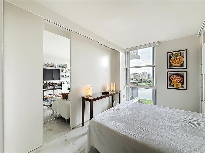 3625 N Country Club Drive, Unit 1204, Aventura, FL 33180 Photo