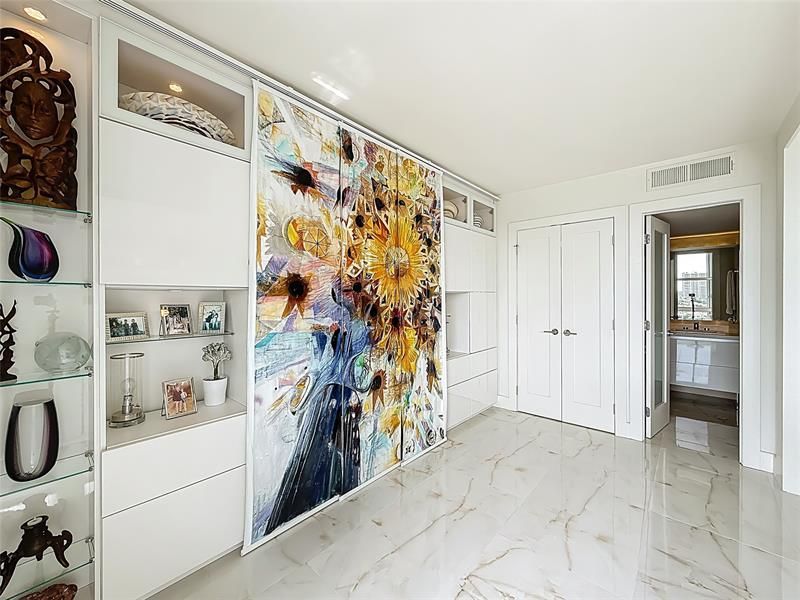 3625 N Country Club Drive, Unit 1204, Aventura, FL 33180 Photo