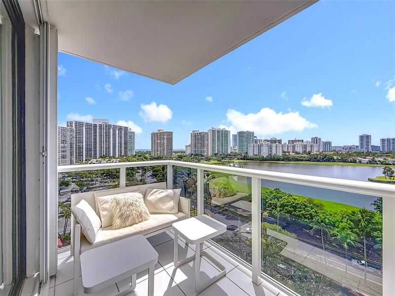 3625 N Country Club Drive, Unit 1204, Aventura, FL 33180 Photo