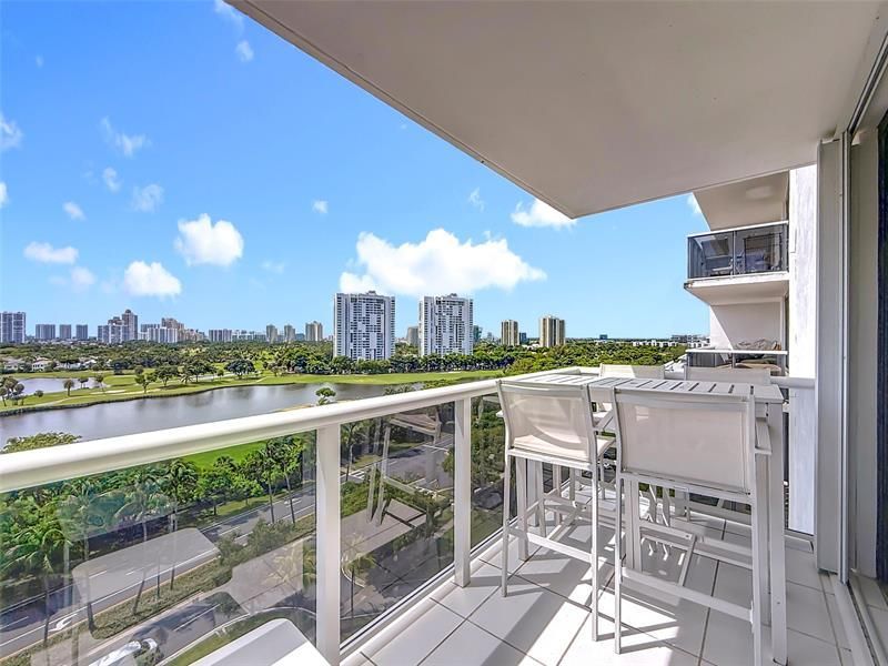 3625 N Country Club Drive, Unit 1204, Aventura, FL 33180 Photo