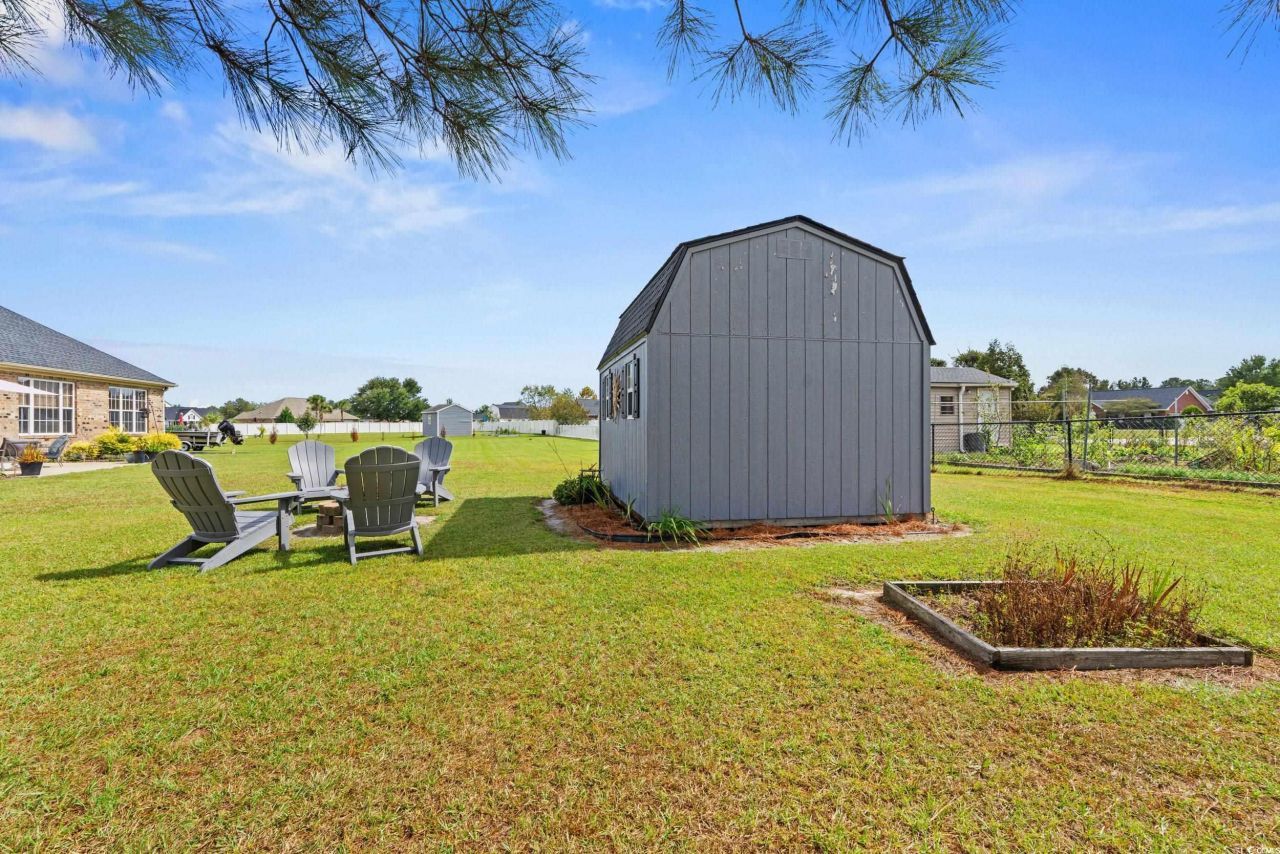 908 Saint James Ct. Photo 26