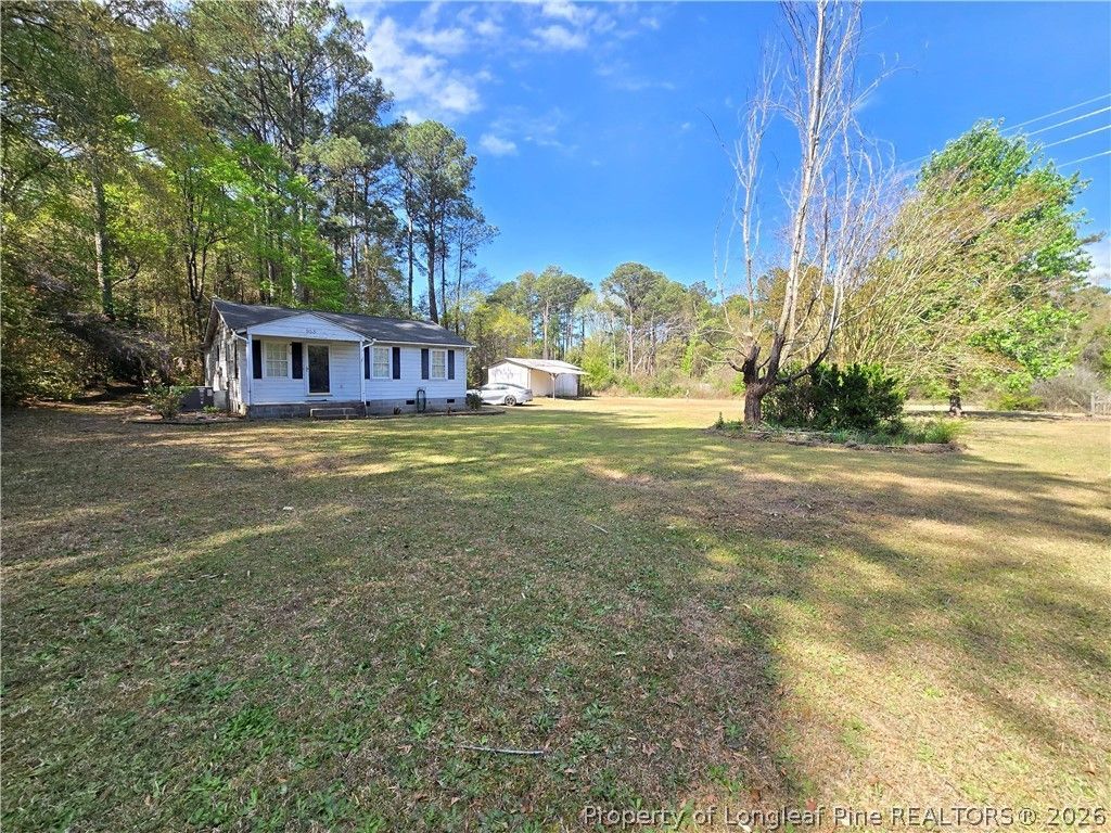 953 Francis Drive, Fayetteville, NC 28306 Main Photo