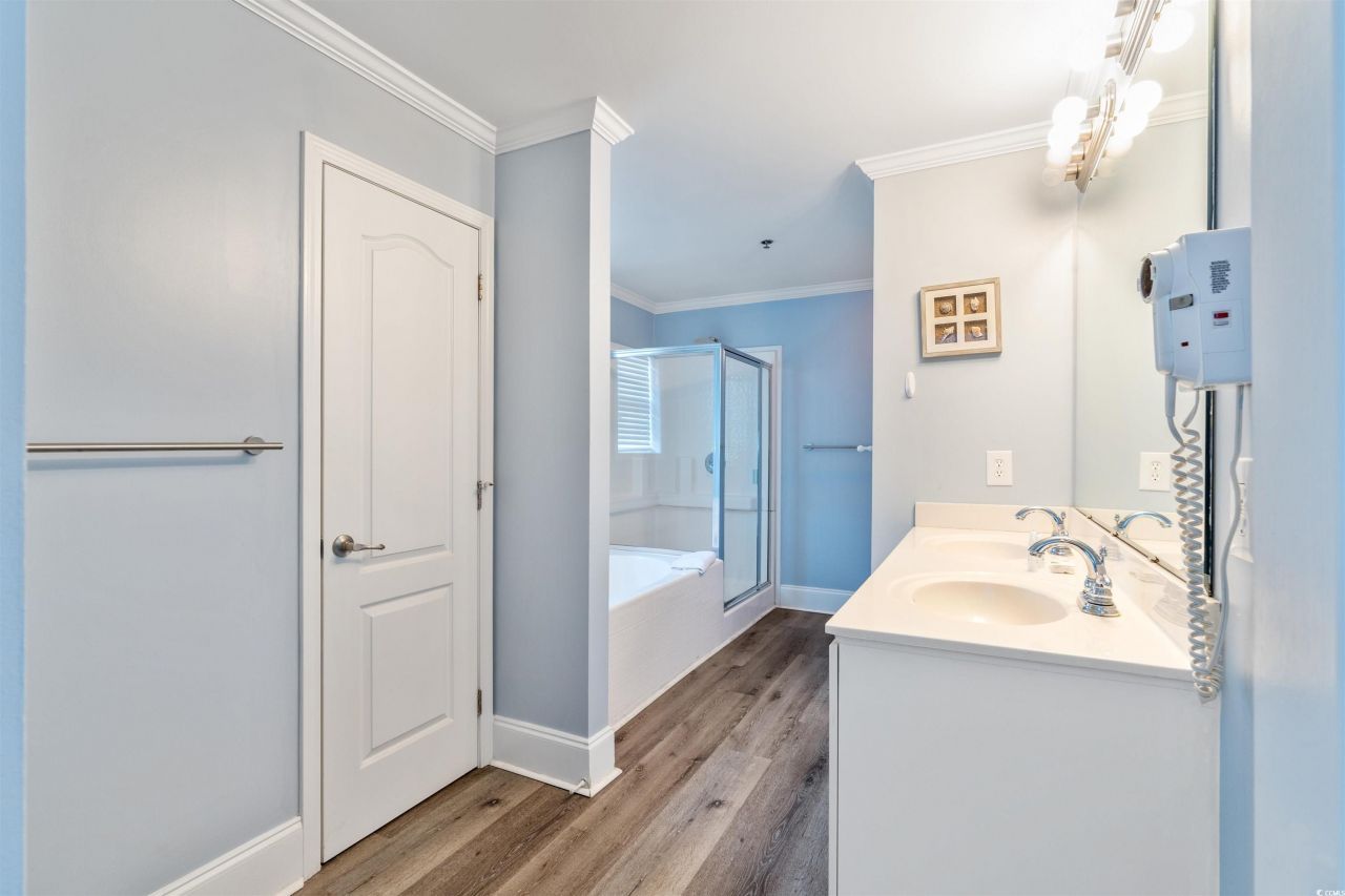 400 Hillside Dr. S Photo 16