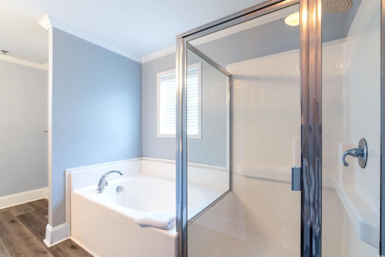 400 Hillside Dr. S Photo 17