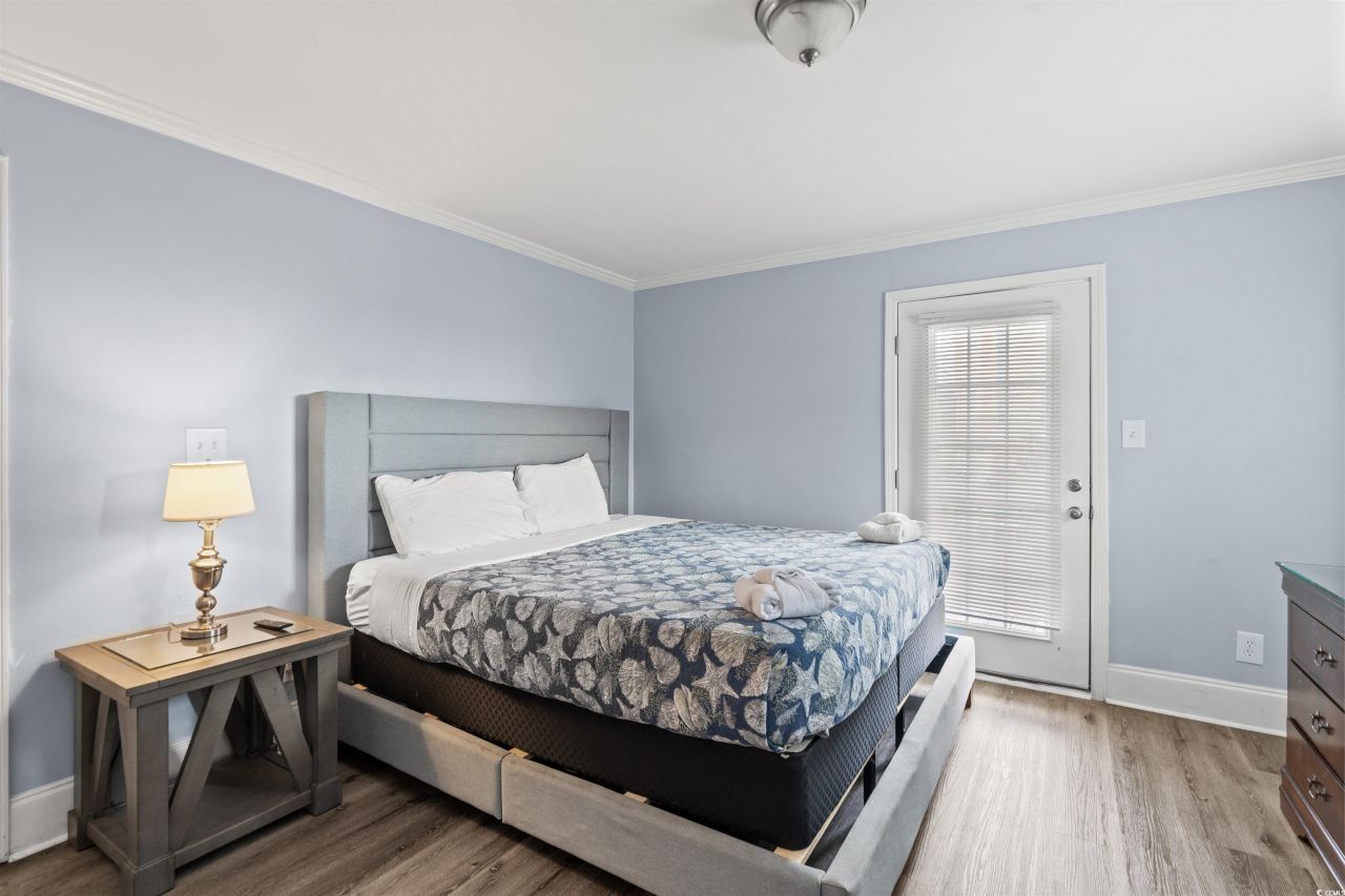 400 Hillside Dr. S Photo 18